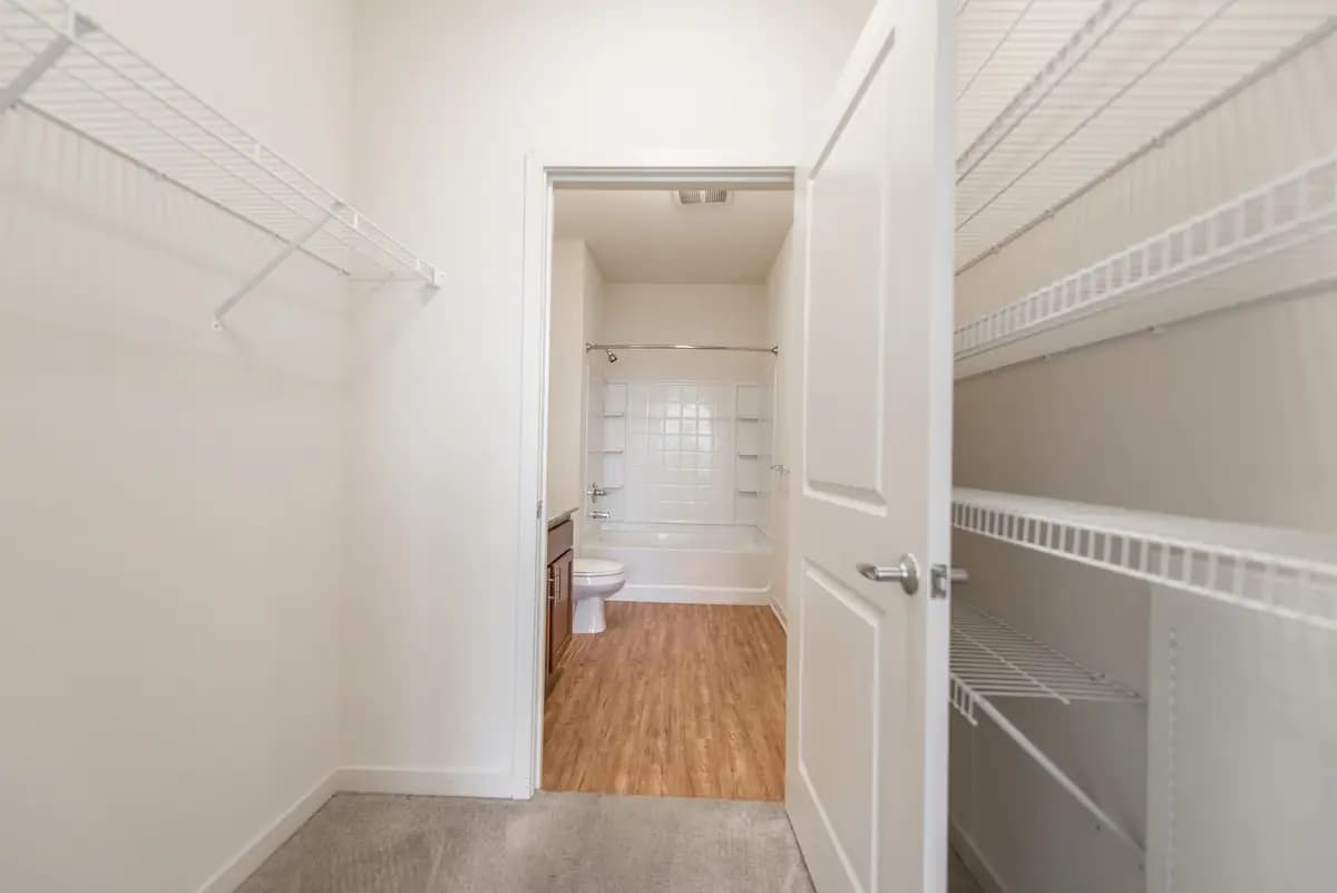 VP3 - Apartment - 128