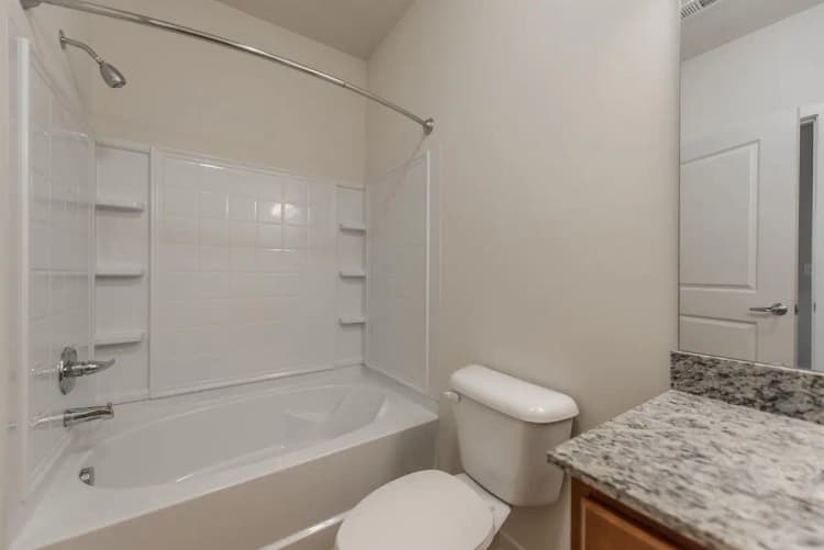 Cincinnati apartments for rent - image - VP3- 421-16.jpg