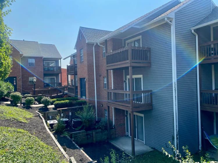 Cincinnati apartments for rent - image - highland commons.jpeg