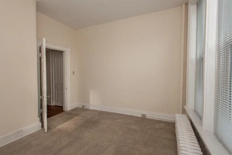 Cincinnati apartments for rent - image - 134 WHT 2-22.jpg