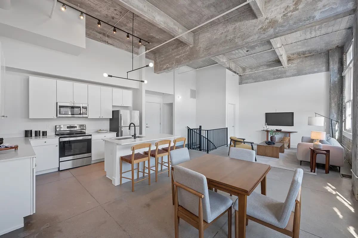 Cincinnati apartments for rent - image - TheEmery_311_06.jpg