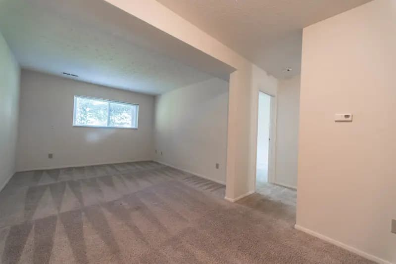 The Oaks - Apartment - 11
