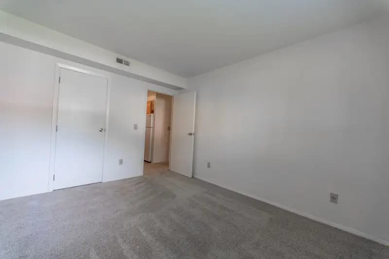 The Oaks - Apartment - 9