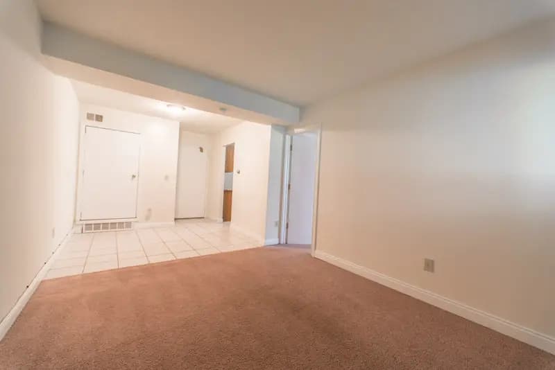 The Oaks - Apartment - 22