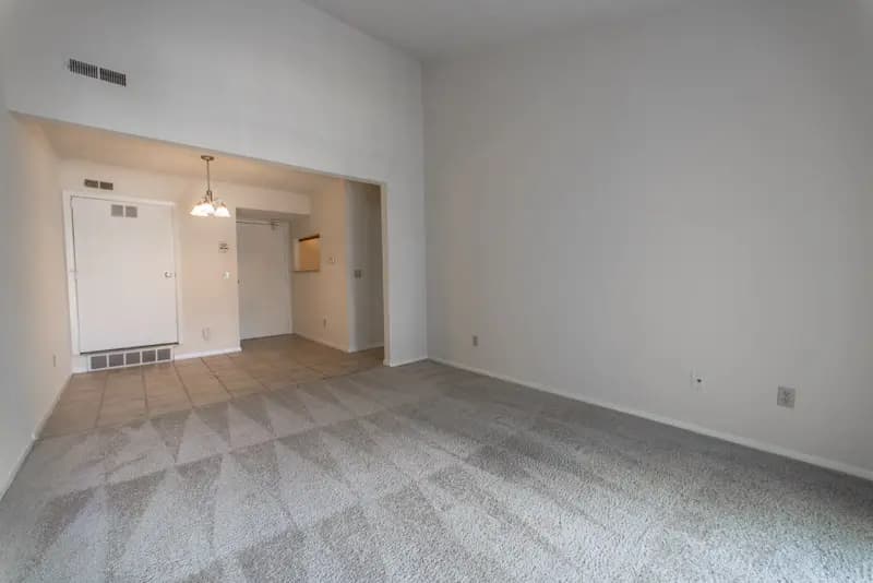 The Oaks - Apartment - 27