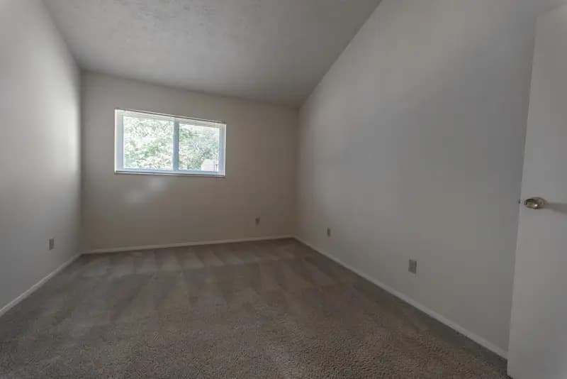 The Oaks - Apartment - 15