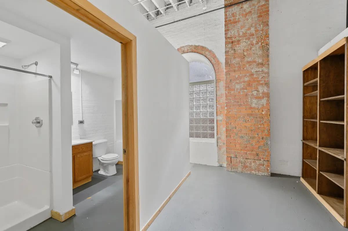 The Guild Haus - Apartment - 4