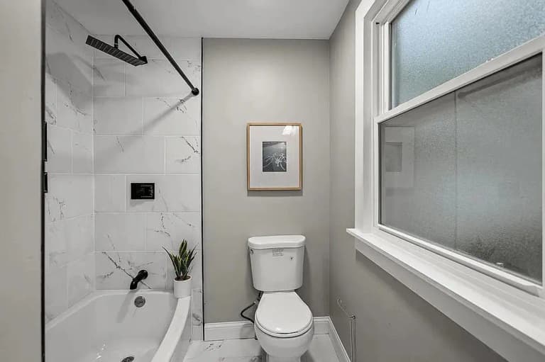 undefined apartments for rent - image - large (13).png