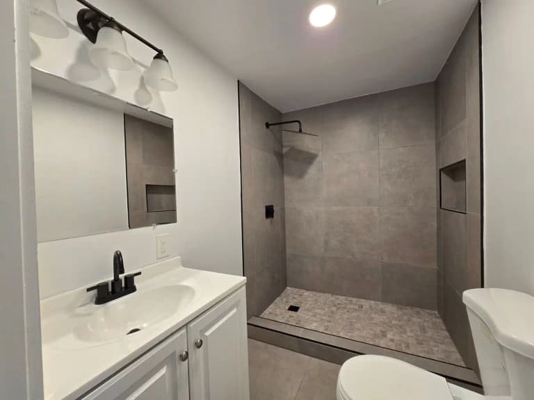 undefined apartments for rent - image - large (4).jpg