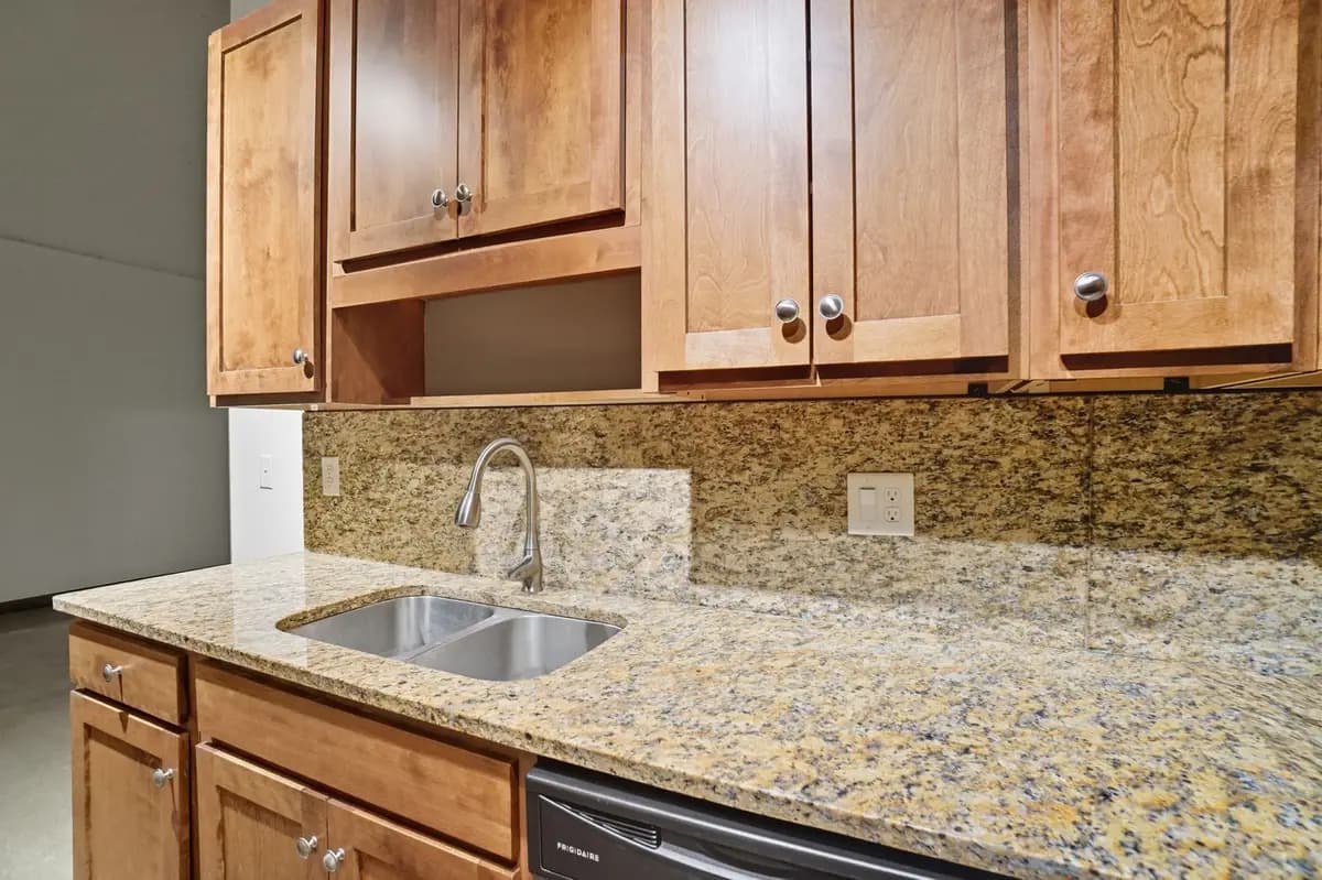 Cincinnati apartments for rent - Property image - Alumni Lofts - 3