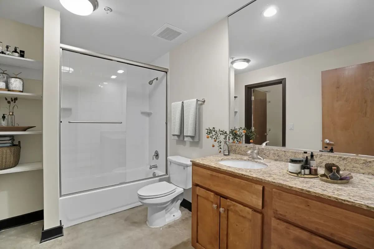 Alumni Lofts - Apartment - 64