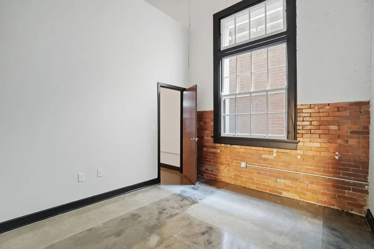 Alumni Lofts - Apartment - 94