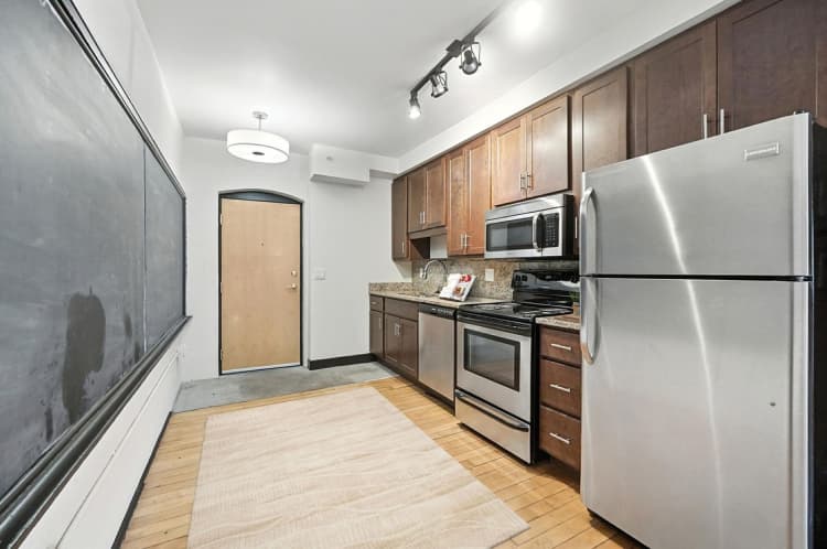 Cincinnati apartments for rent - image - large (10).jpg