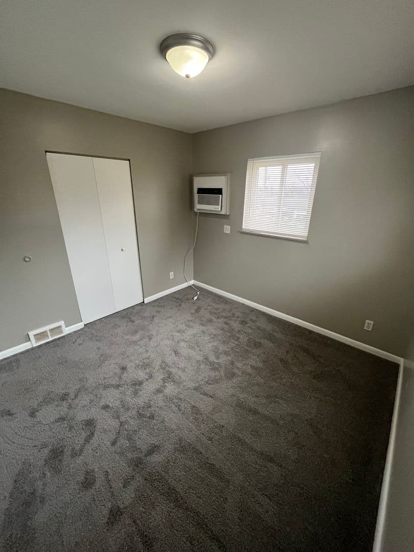 4801 Madison Rd - Apartment - 12