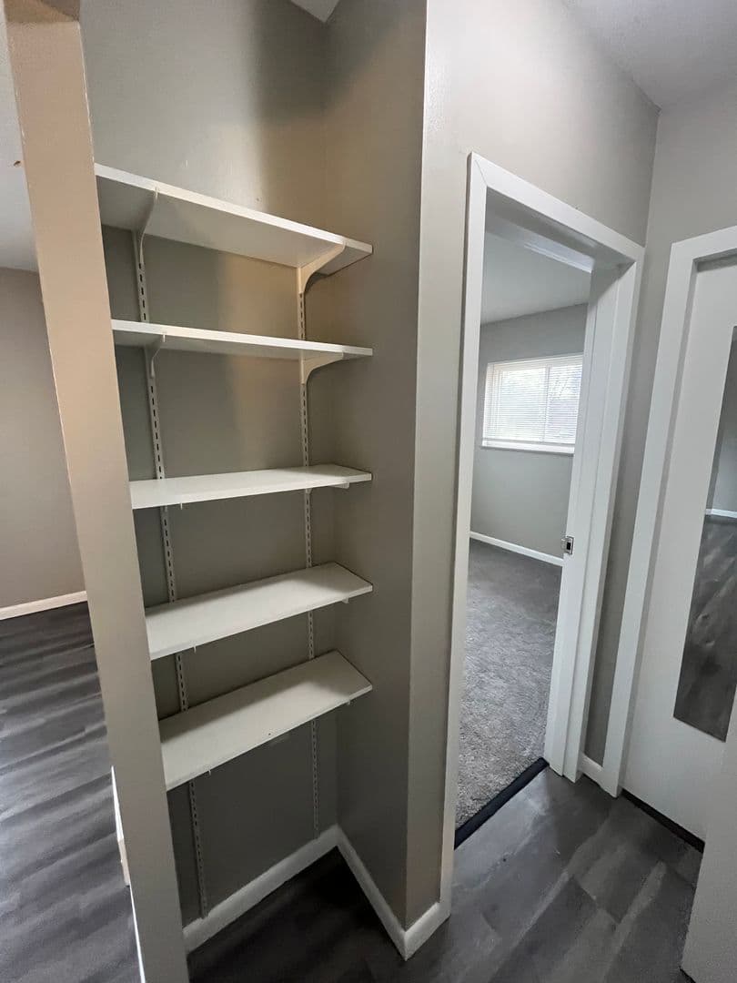 4801 Madison Rd - Apartment - 14