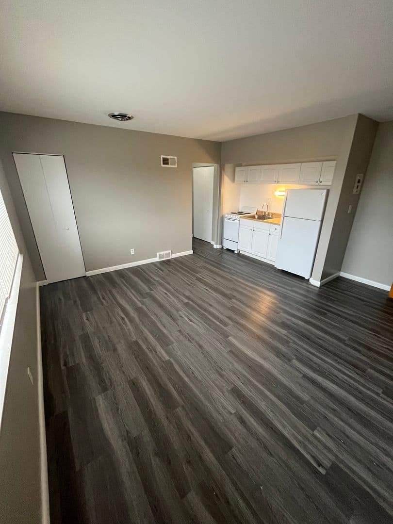 4801 Madison Rd - Apartment - 4