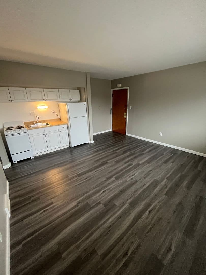 4801 Madison Rd - Apartment - 7