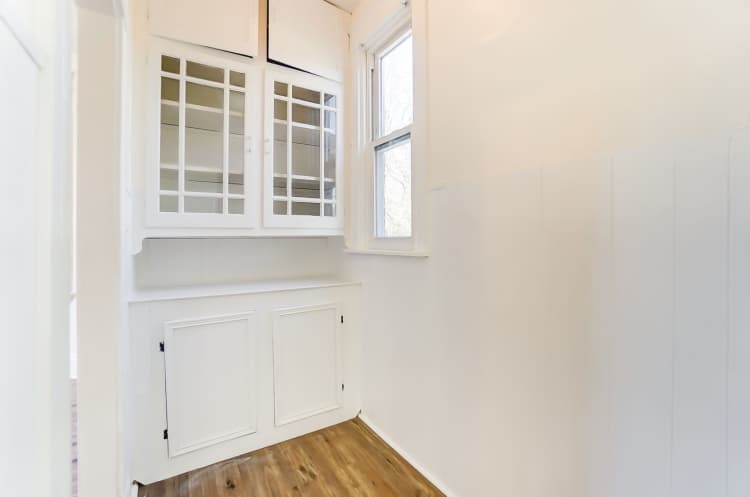 undefined apartments for rent - image - large (8).jpg