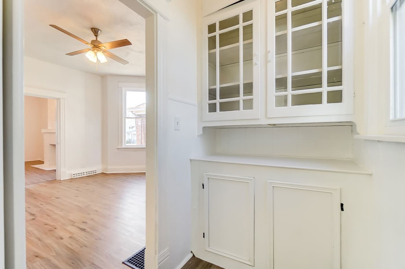 2854 Shaffer Ave - Apartment - 10
