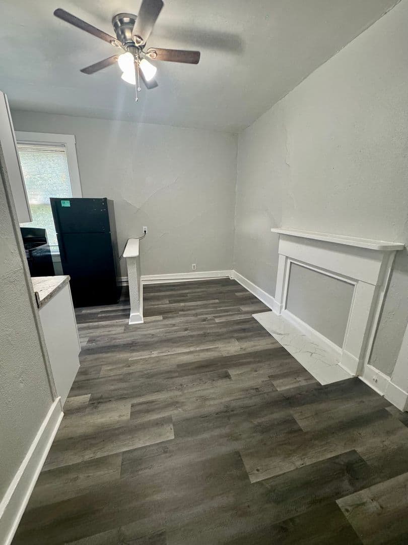 2714 May St - Apartment - 8