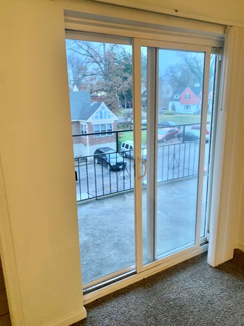 Yale Estates - Apartment - 9