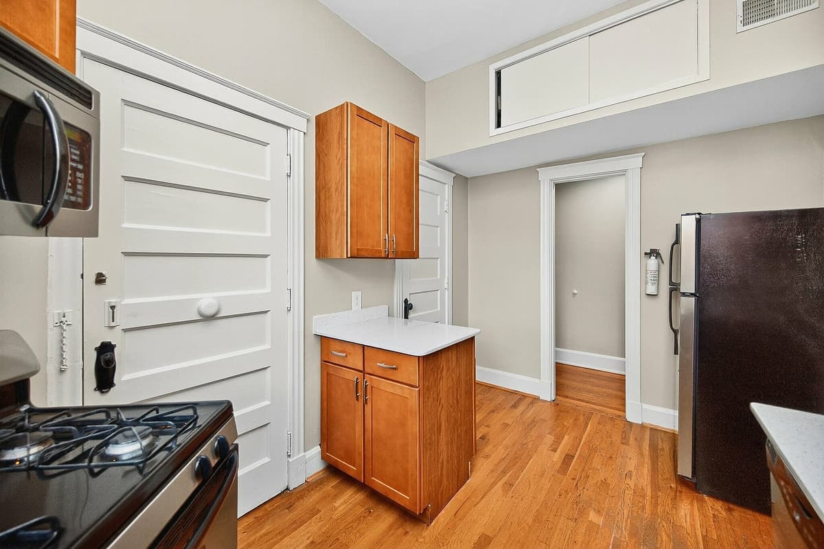 Clermont Condominiums - Apartment - 5