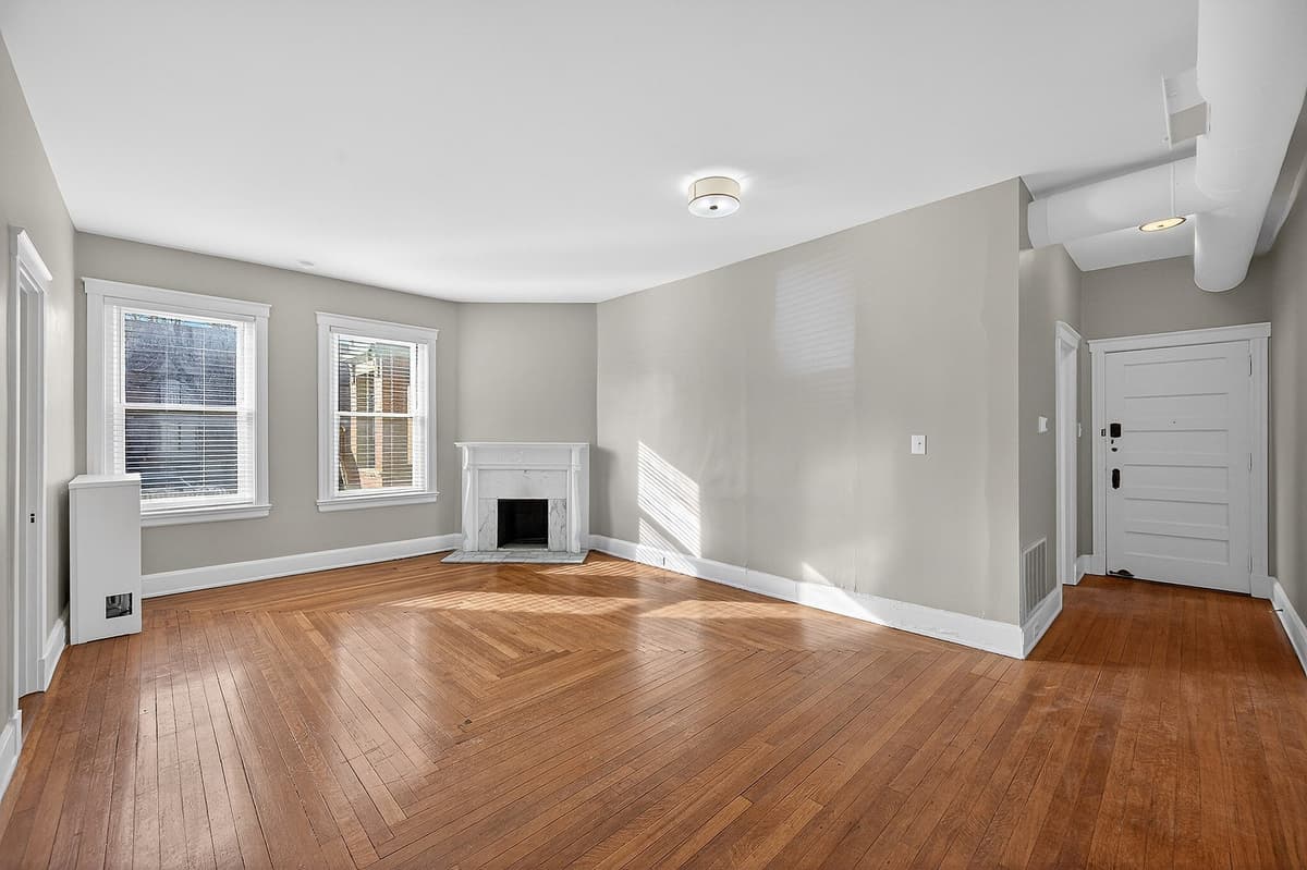 Clermont Condominiums - Apartment - 21