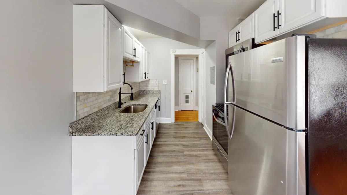 Cincinnati apartments for rent - image - Flat 201 - Fully-Renovated Kitchen