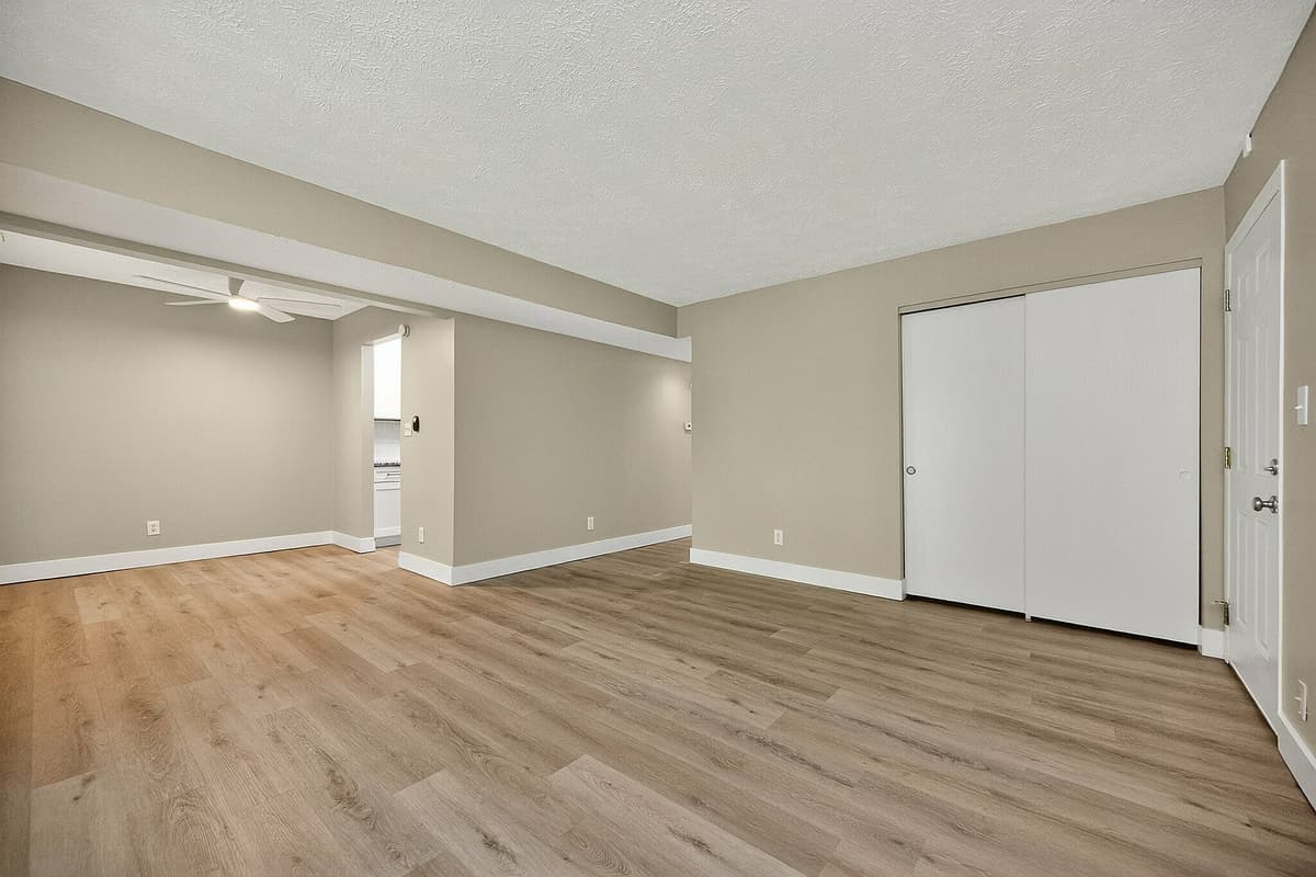 Mariemont Woods - Apartment - 26