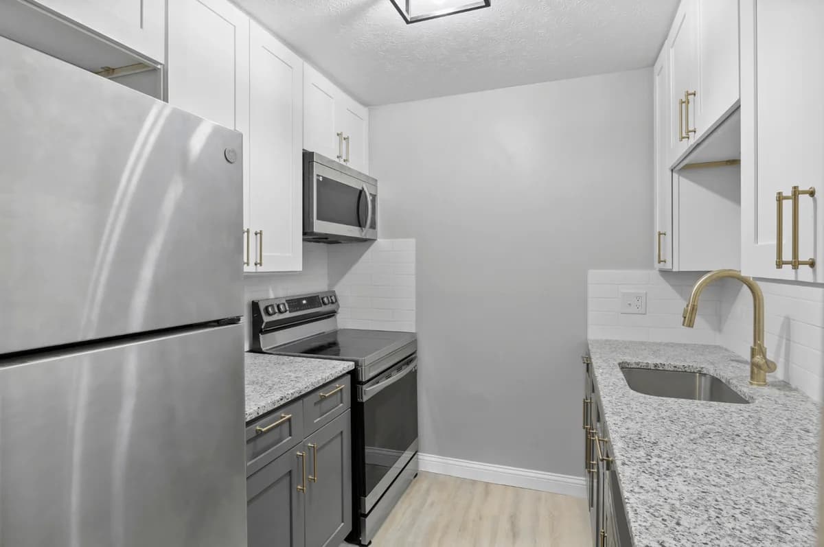 Mariemont Woods - Apartment - 42