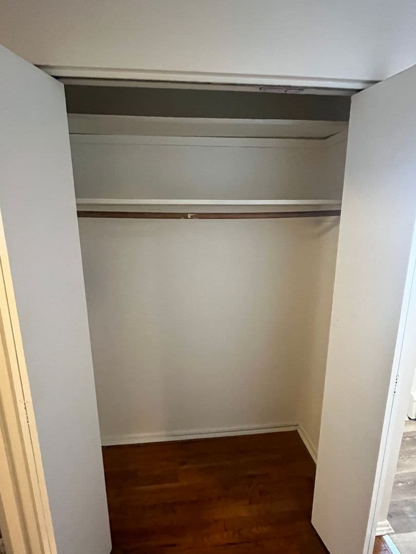 2812 Madison Road - Apartment - 17