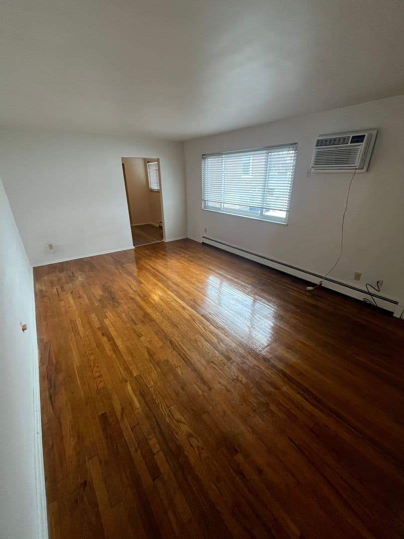 2812 Madison Road - Apartment - 6