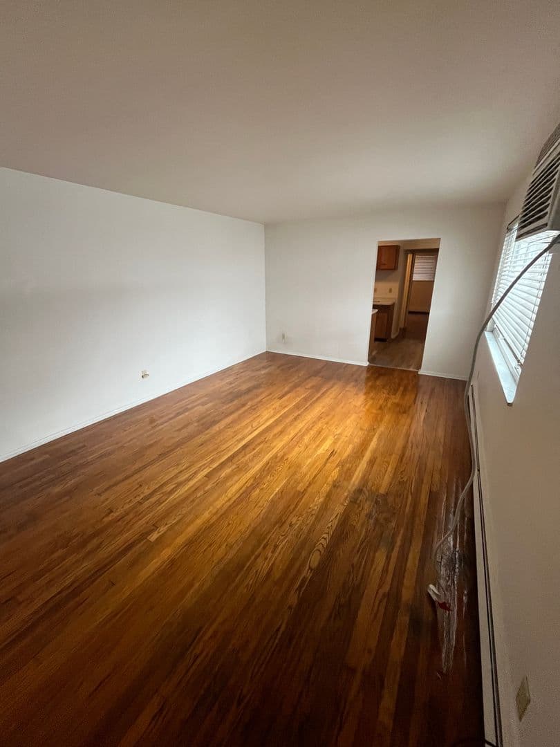 2812 Madison Road - Apartment - 8
