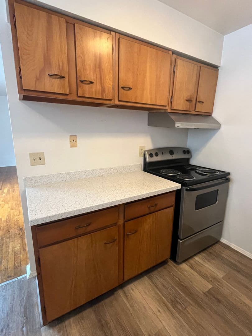 2812 Madison Road - Apartment - 13
