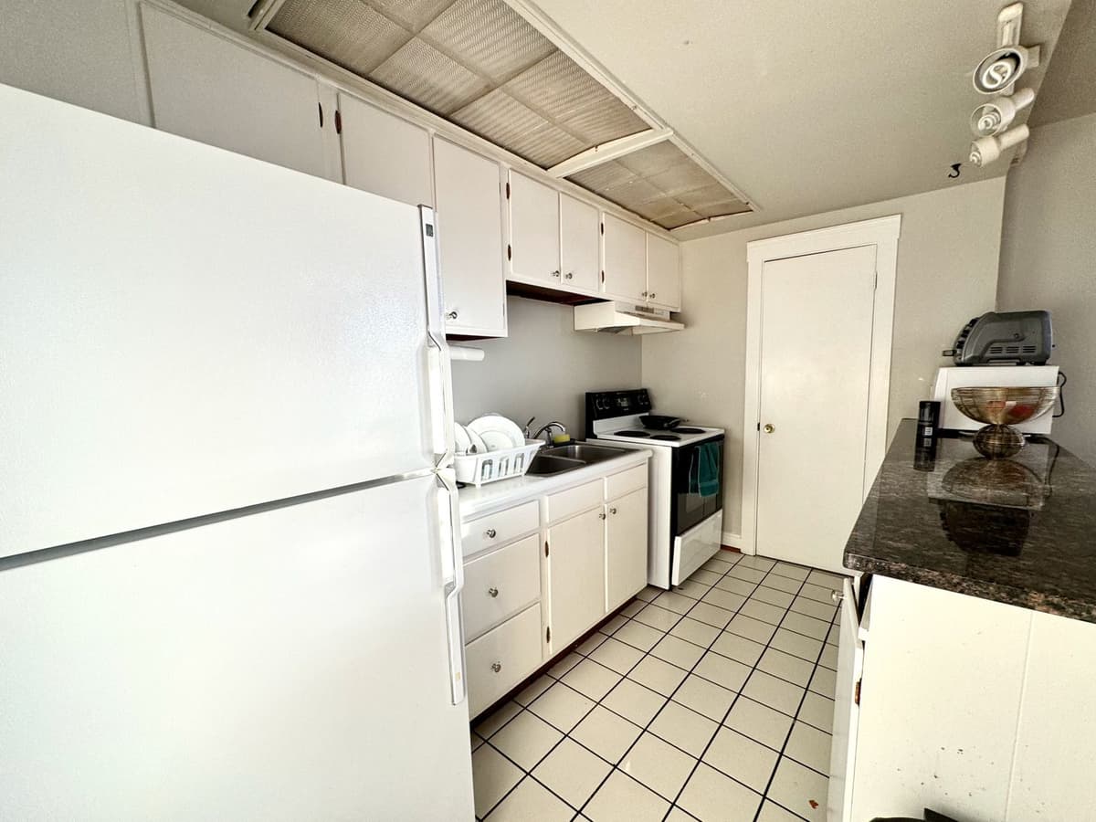 undefined apartments for rent - image - large (11).jpeg