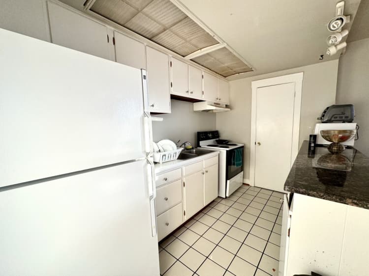 undefined apartments for rent - image - large (11).jpeg
