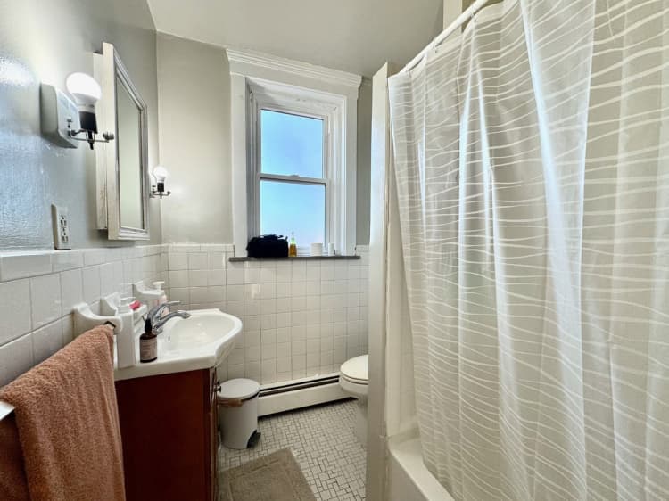 undefined apartments for rent - image - large (14).jpeg