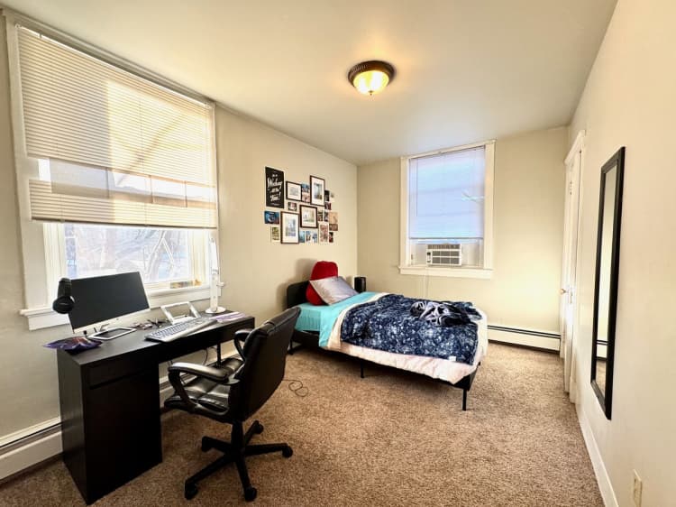 undefined apartments for rent - image - large (20).jpeg