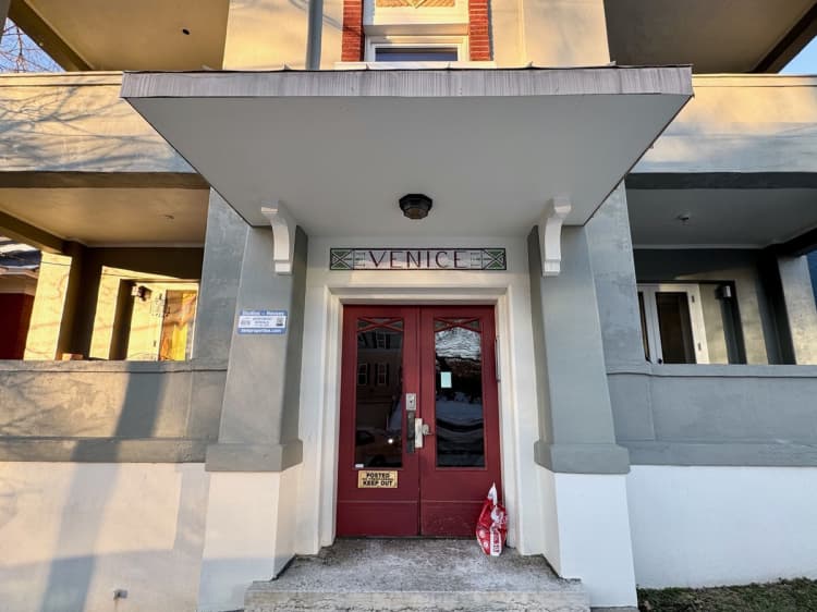 undefined apartments for rent - image - large (28).jpeg