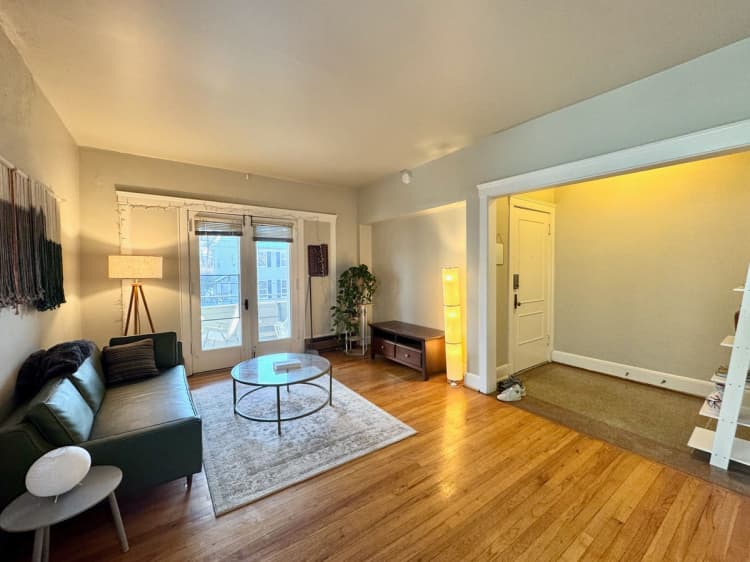 undefined apartments for rent - image - large (30).jpeg