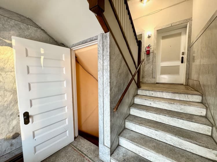 undefined apartments for rent - image - large (32).jpeg