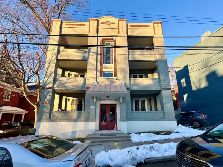 undefined apartments for rent - image - large (35).jpeg