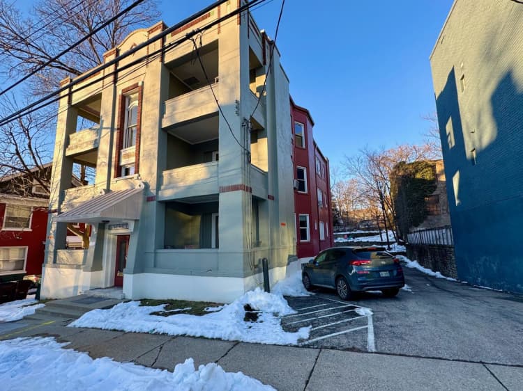 undefined apartments for rent - image - large (37).jpeg