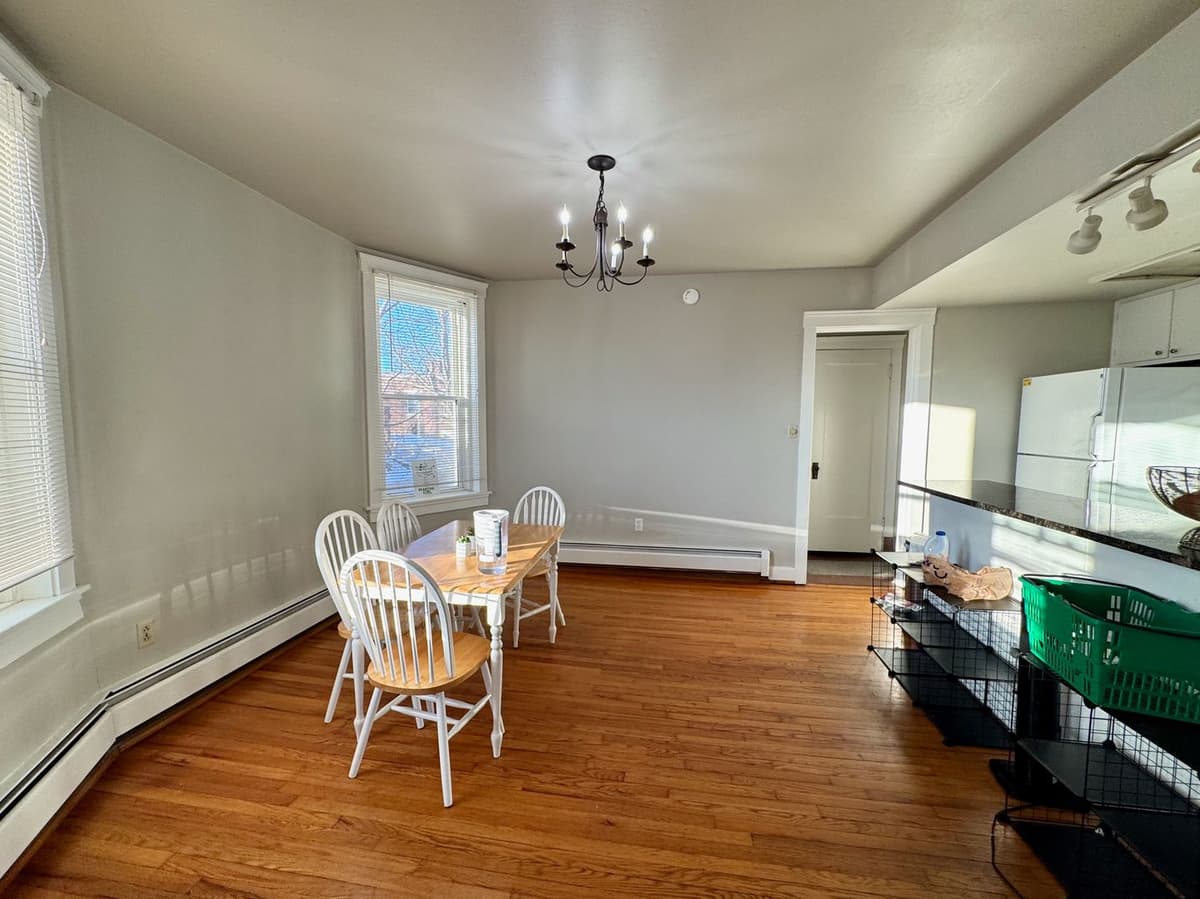 undefined apartments for rent - image - large (8).jpeg