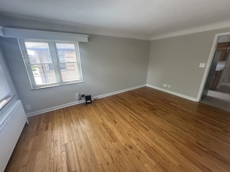 Cincinnati apartments for rent - image - large-674.jpg