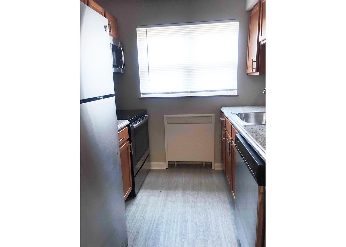 Cincinnati apartments for rent - image - large-729.jpg