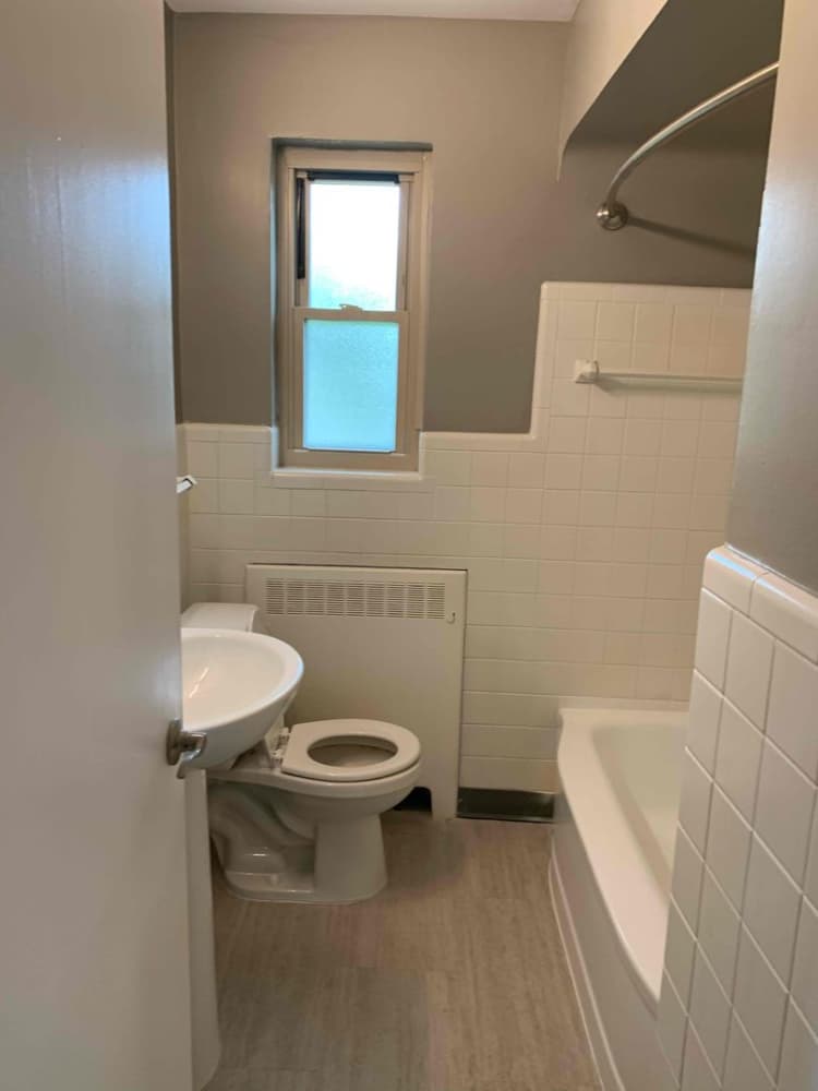 Cincinnati apartments for rent - image - large-739.jpg