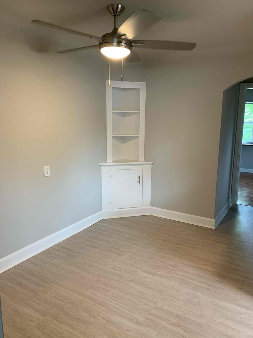 2711 Edroy Court - Apartment - 88