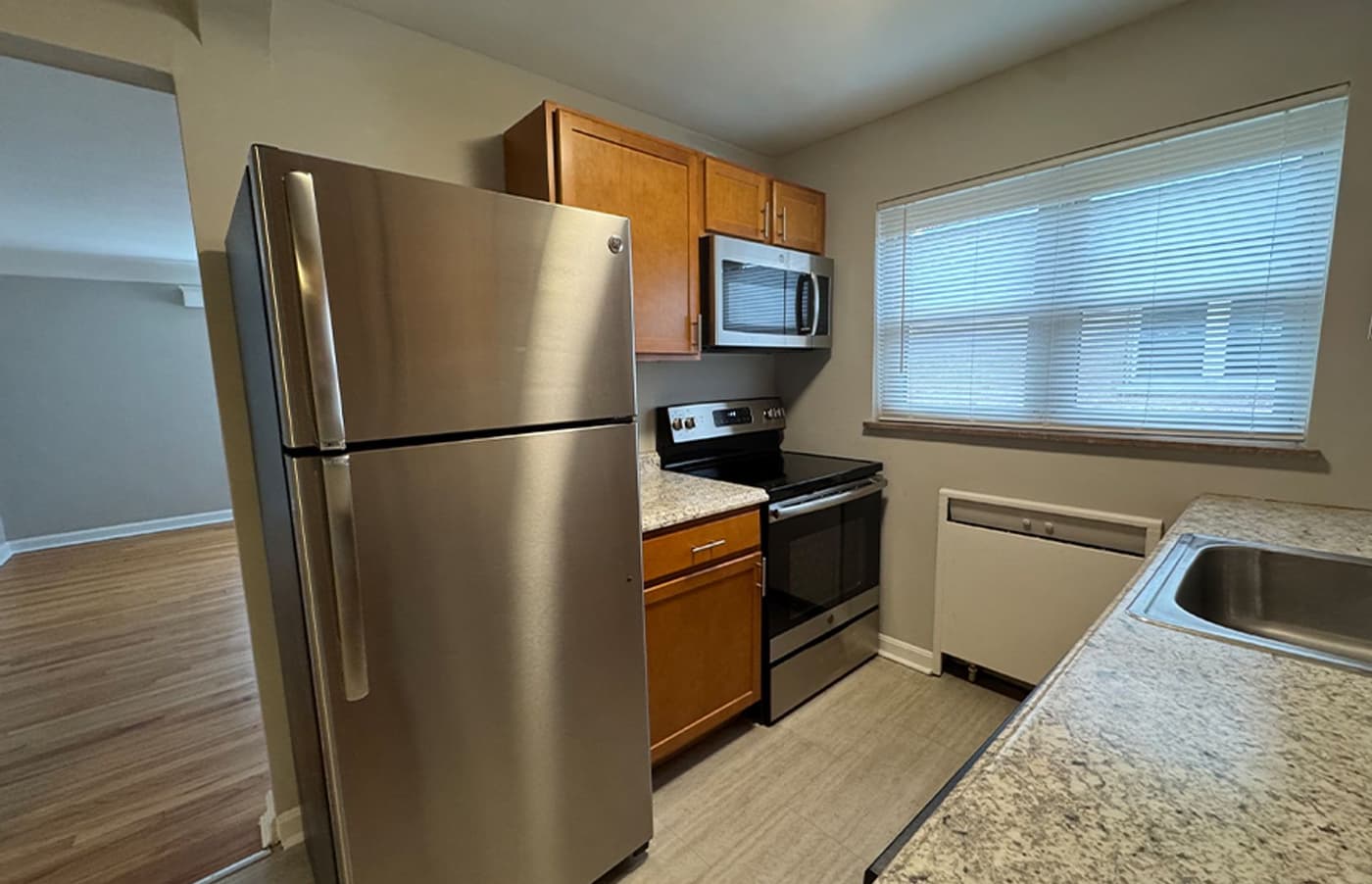 Cincinnati apartments for rent - image - large-766.jpg