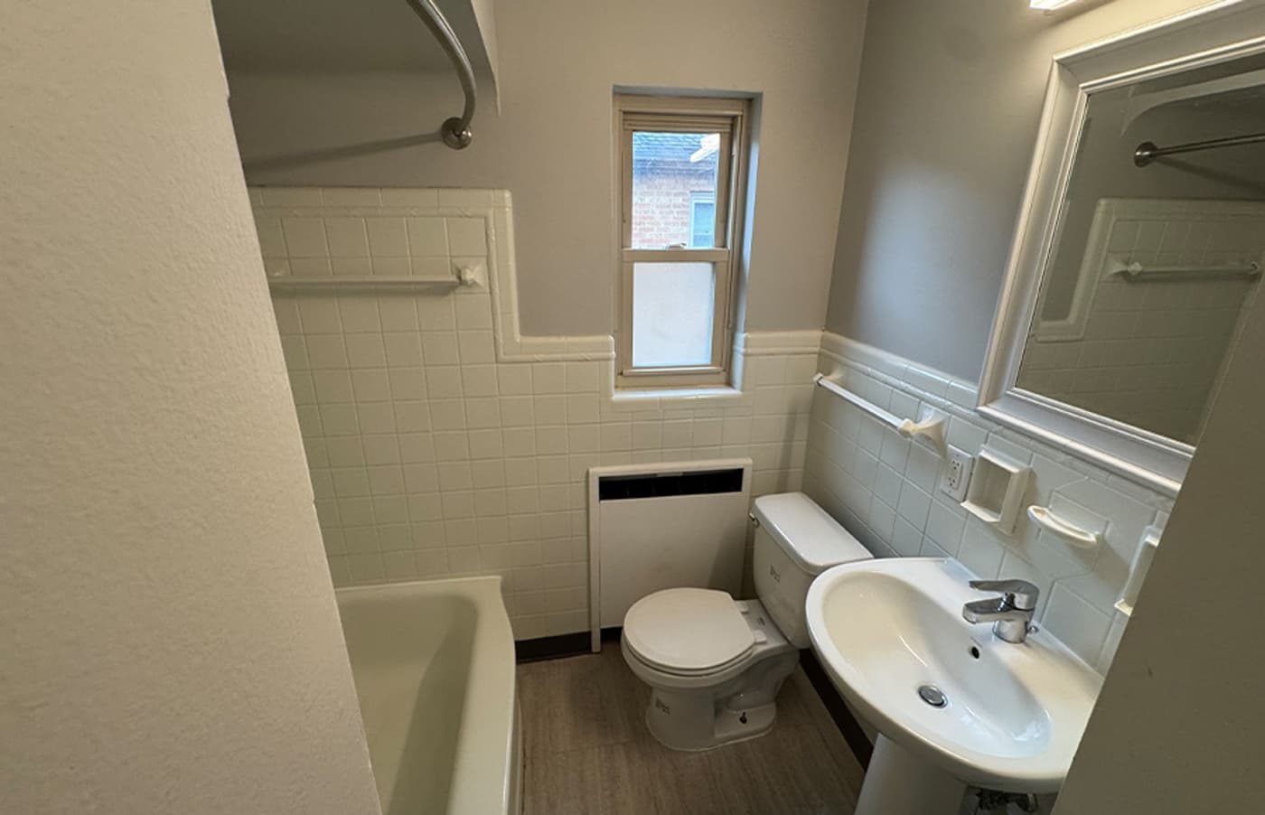 2711 Edroy Court - Apartment - 75